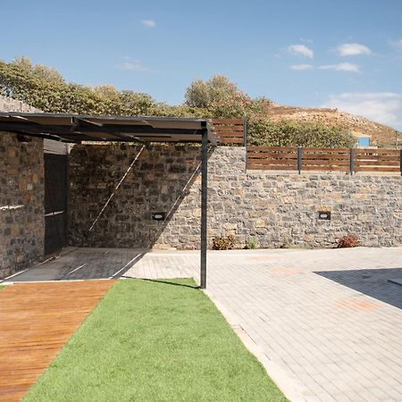 Majestic Manor With Outdoor Jacuzzi By 8Essentially Karteros Exterior photo