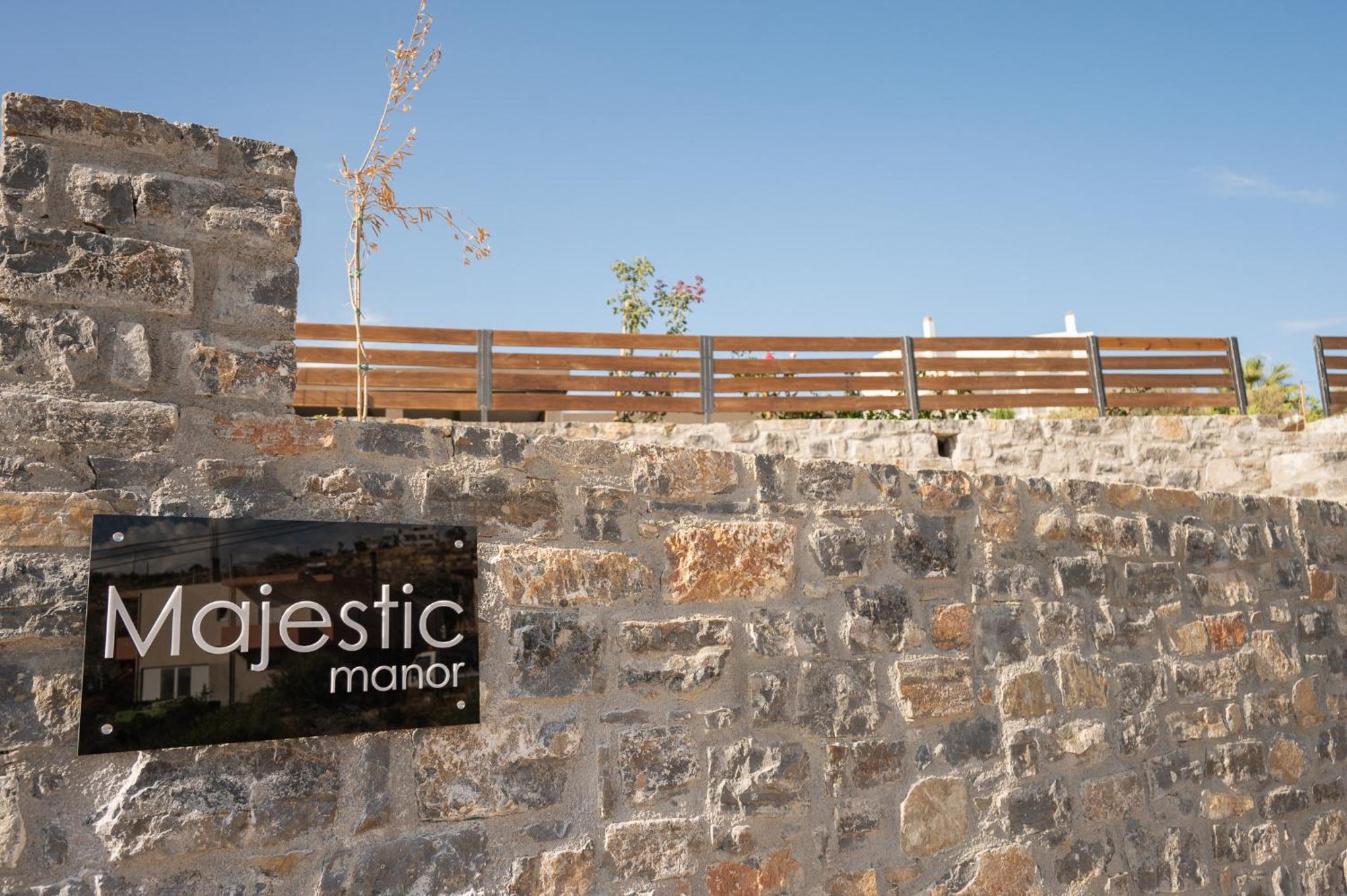 Majestic Manor With Outdoor Jacuzzi By 8Essentially Karteros Exterior photo